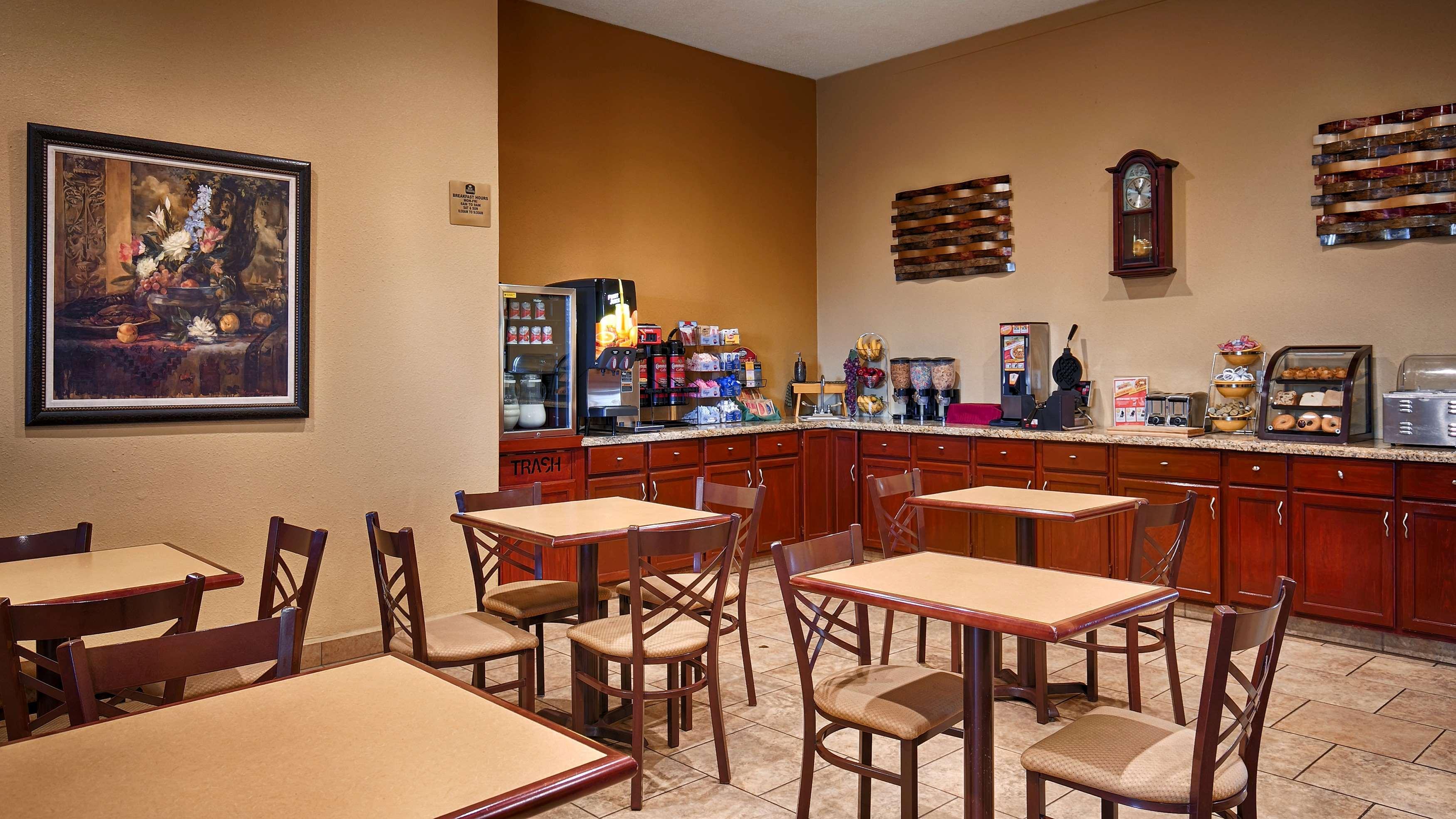 Best Western Taylor Inn Dış mekan fotoğraf