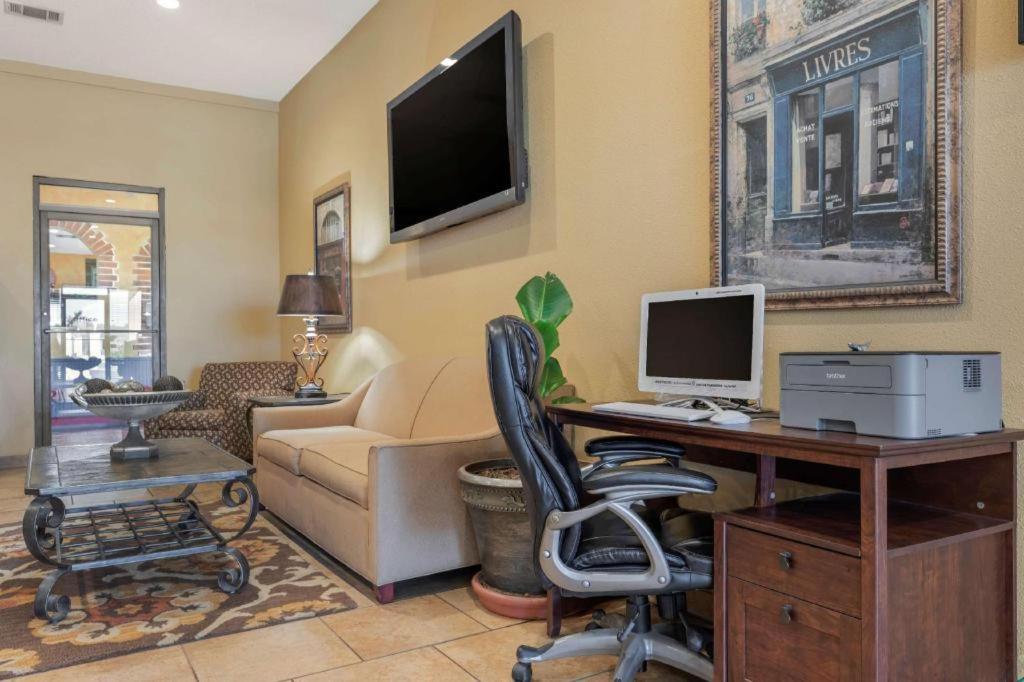 Best Western Taylor Inn Dış mekan fotoğraf